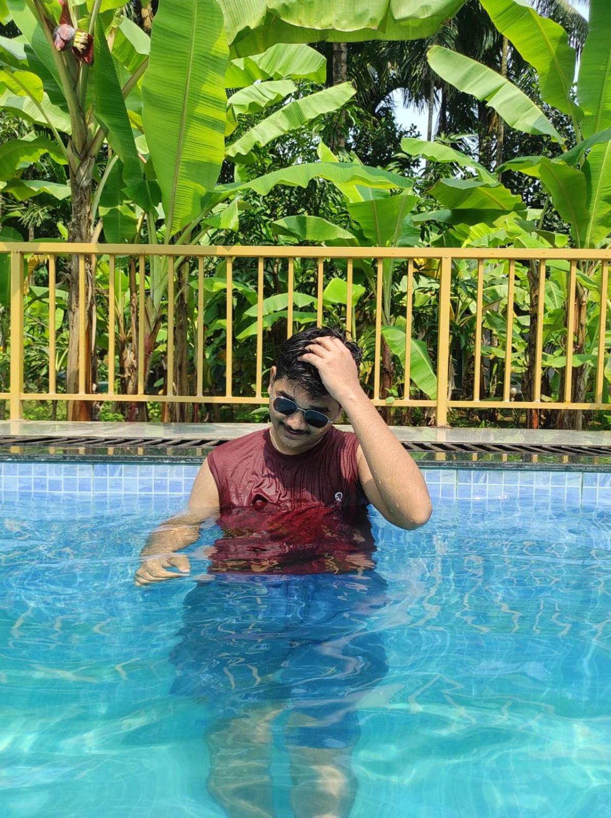 Gokul Cottage & Villa Revadanda Bagian luar foto