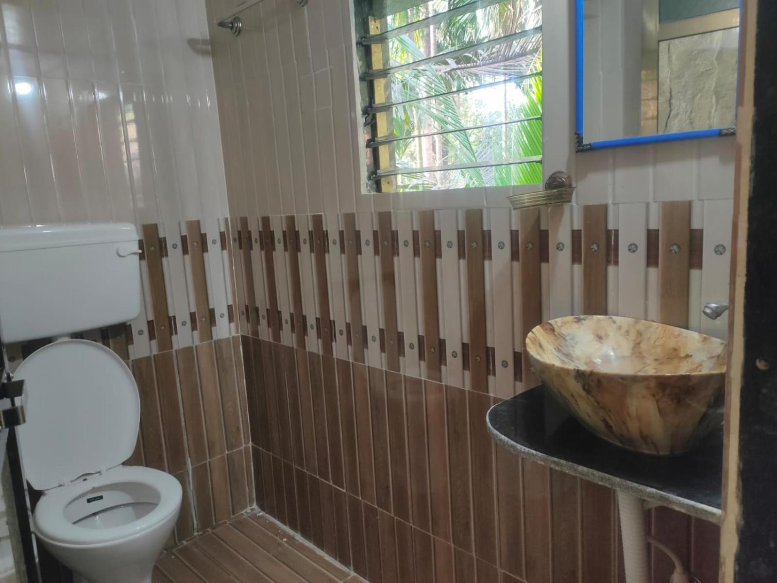 Gokul Cottage & Villa Revadanda Bagian luar foto